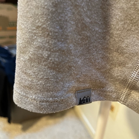 Gray Tee - Picture 4 of 5